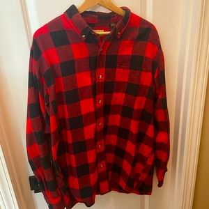 Black and red mens flannel
